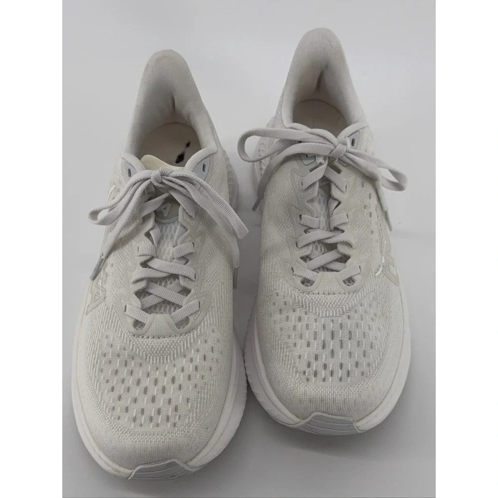 Hoka One One step into